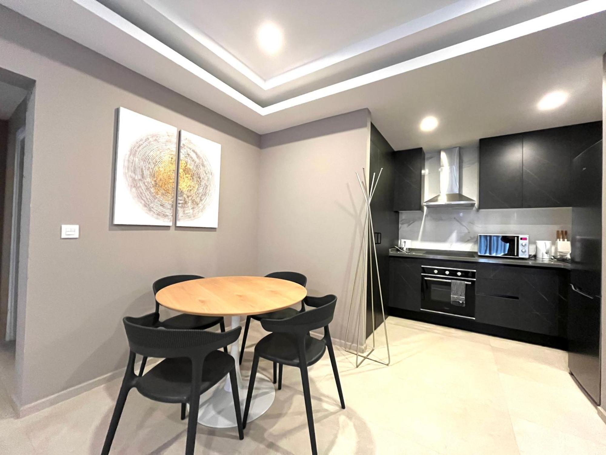 Kololi Sands Apartments Bagian luar foto