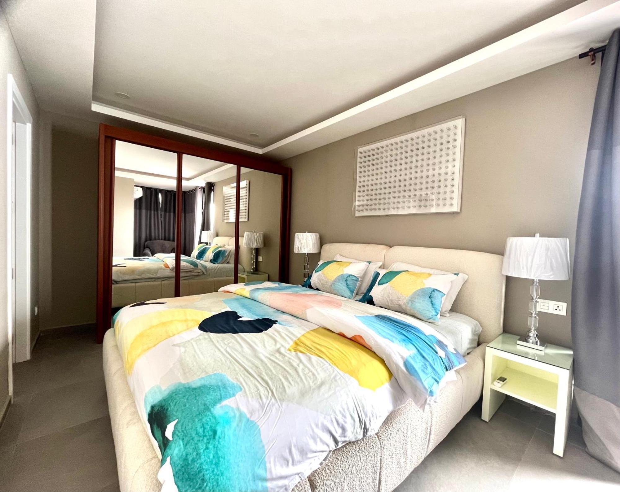 Kololi Sands Apartments Bagian luar foto