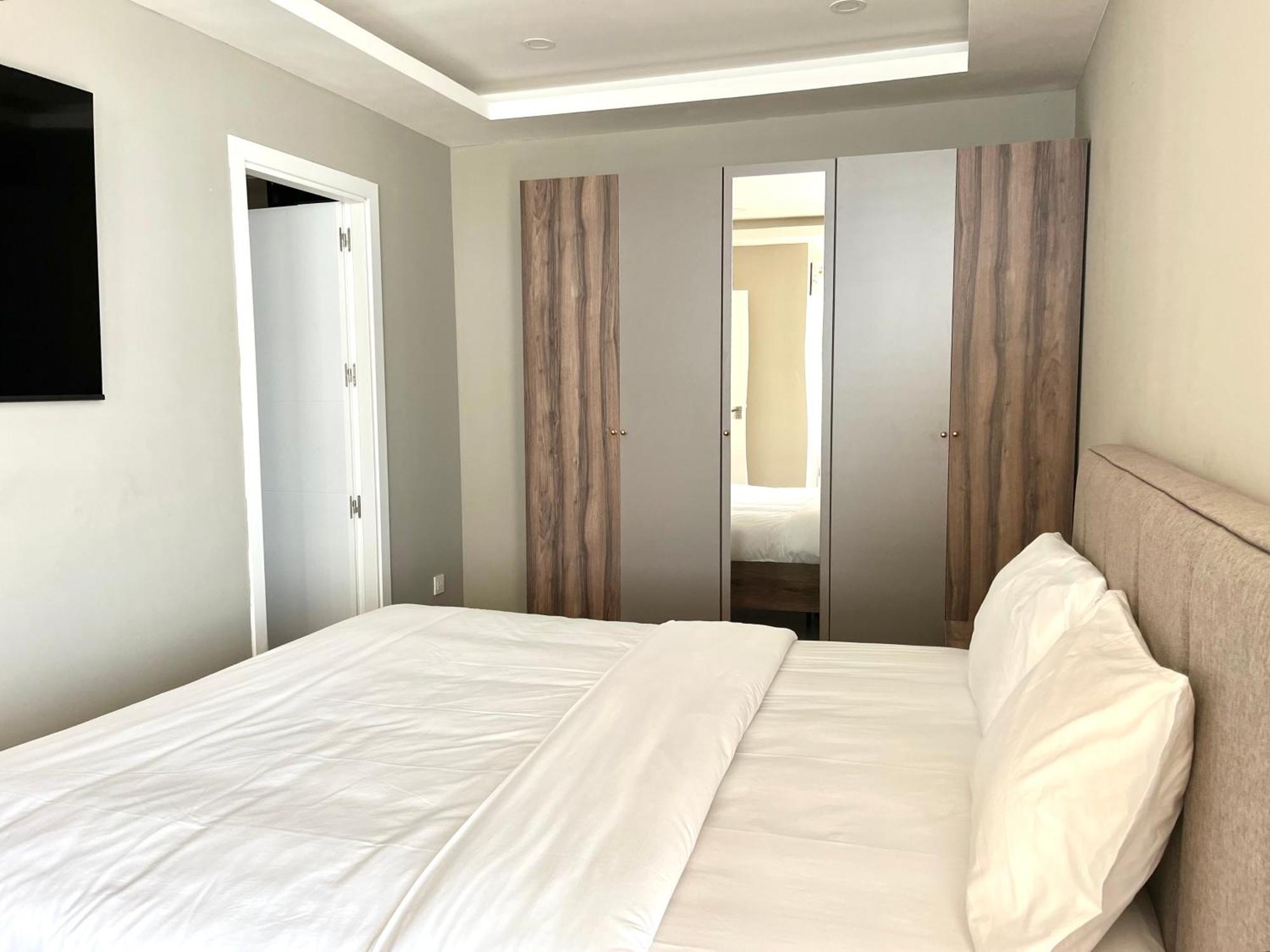 Kololi Sands Apartments Bagian luar foto