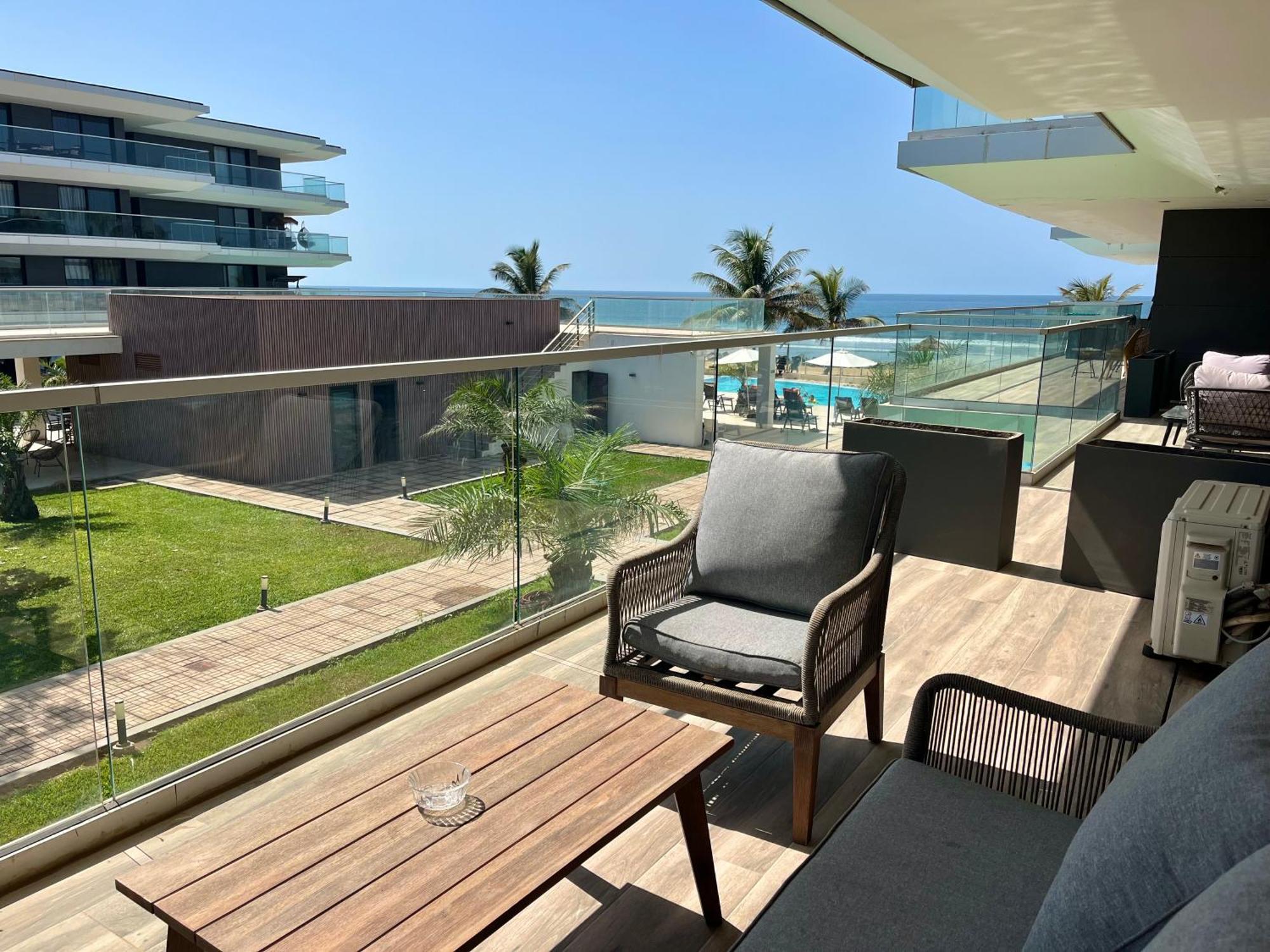 Kololi Sands Apartments Bagian luar foto